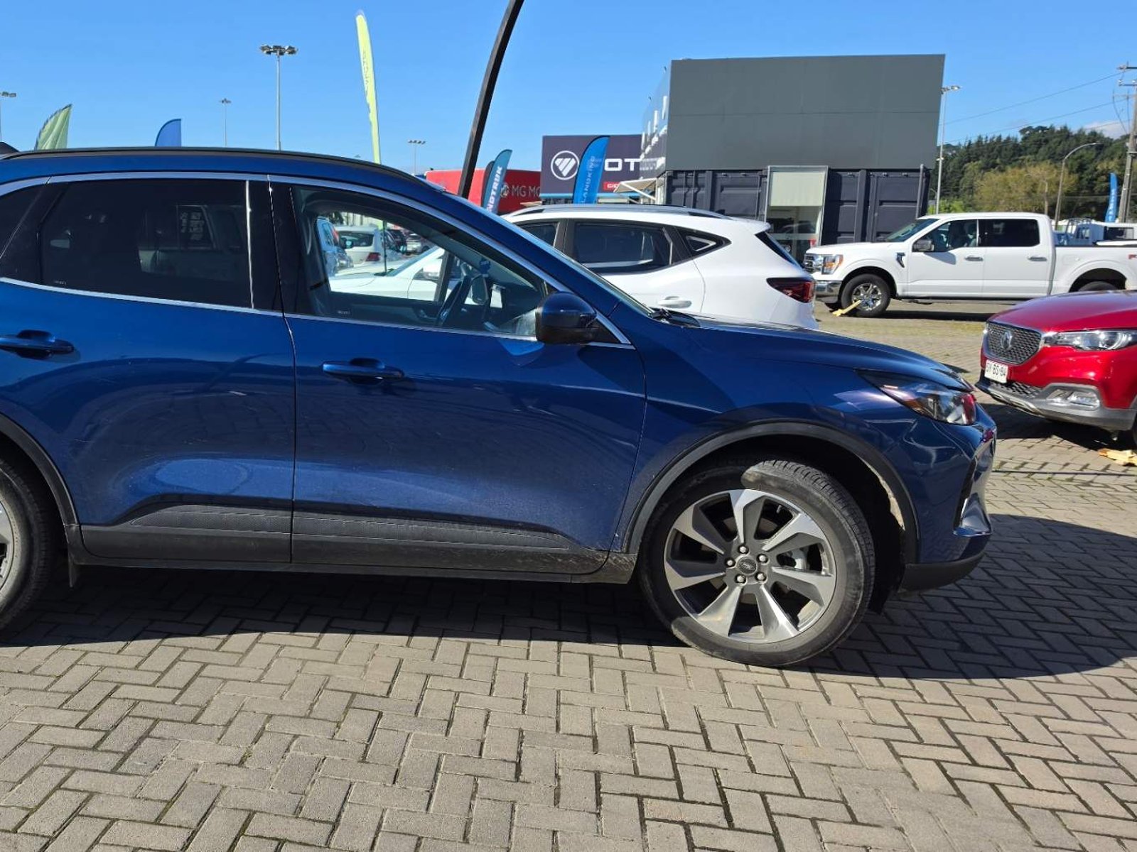 Ford Escape 2.5 Platinum Fhev Hybrid Awd At 5p 2024 - Foto 3 de 5