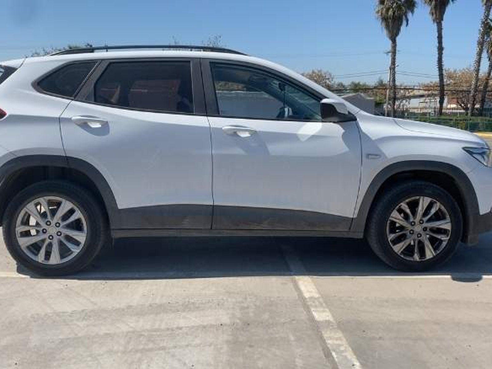 Chevrolet Tracker 1.2t Ltz Fwd Mt 5p 2021 - Foto 3 de 5