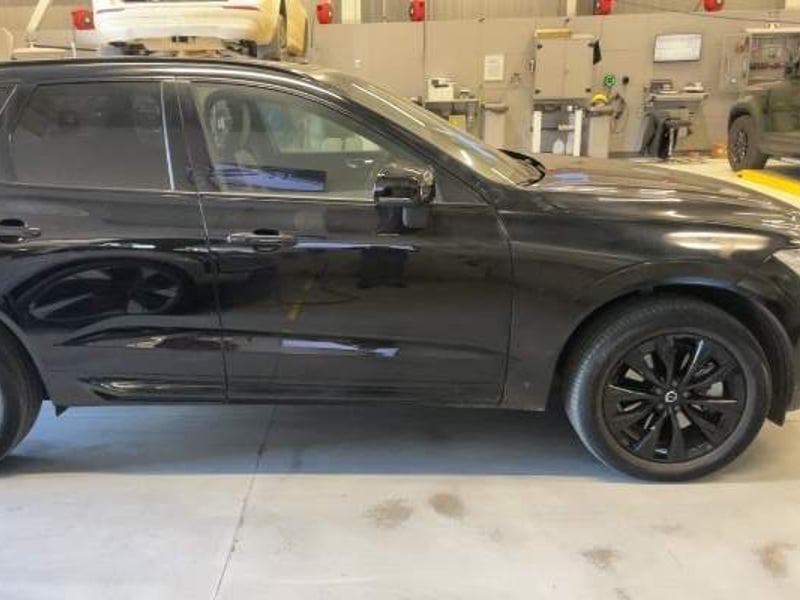 Volvo Xc60 2.0 T8 Recharge Plus Hybrid Awd At 5p 2025 - Imagen 3 de 5