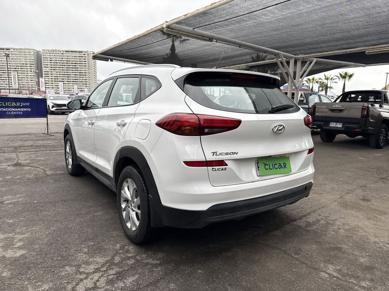 Hyundai Tucson 2.0 Plus Fl 4x2 Mt 5p 2021 - Imagen 5 de 8