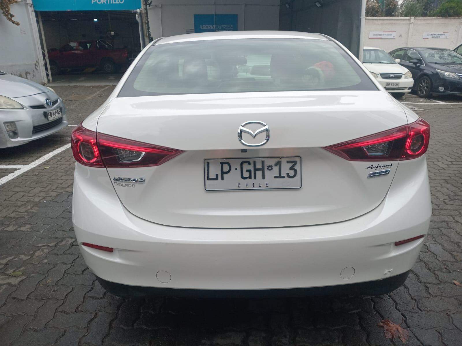 Mazda 3 2.0 V 4x2 Sedan 6mt 4p 2019 - Imagen 4 de 4