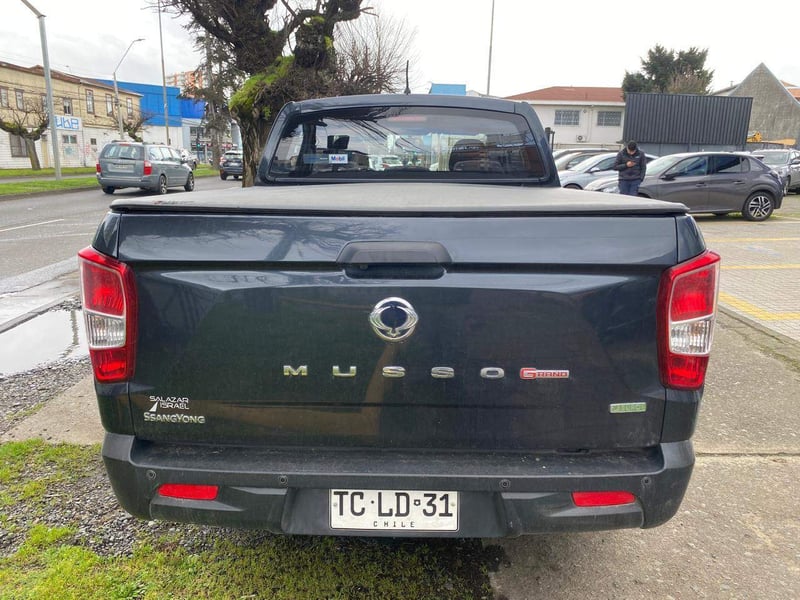SsangYong Musso 2.2 Grand Glx Td Diesel 2wd Mt6 4p 2023 - Imagen 5 de 5