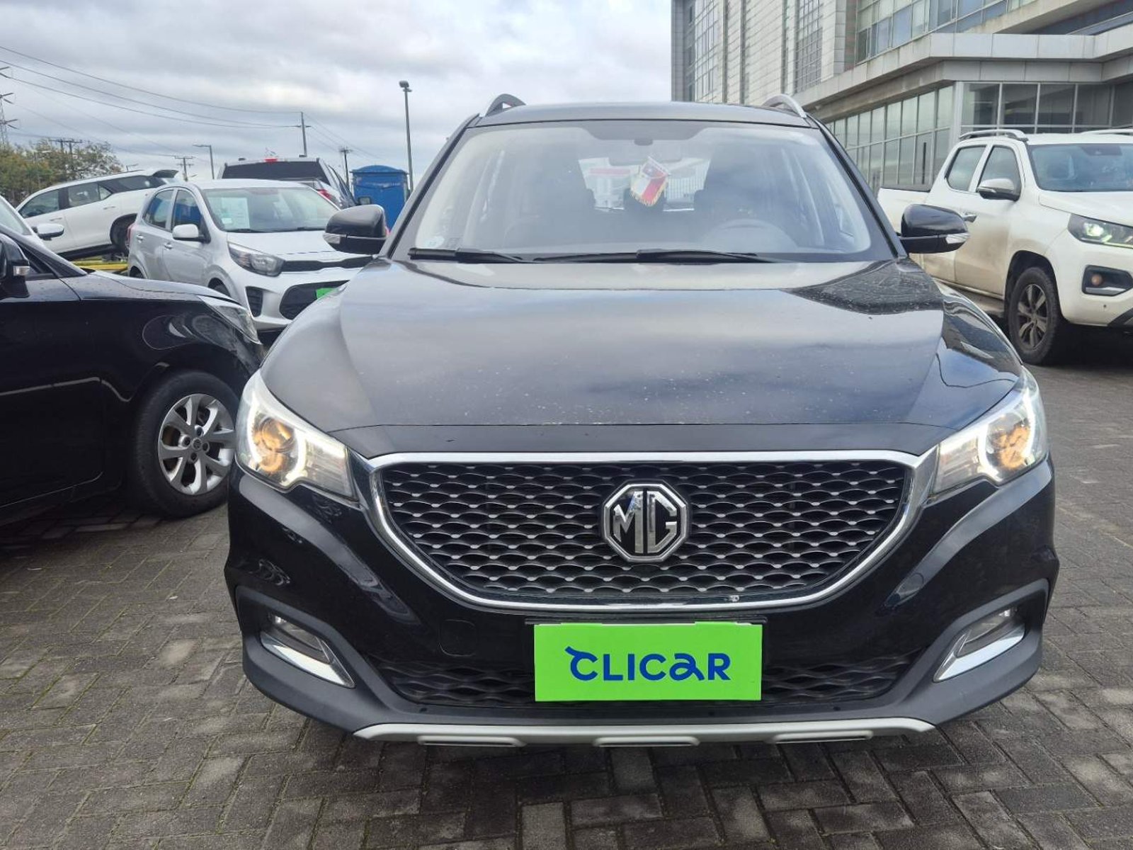 MG Mg Zs 1.5 Std 4x2 Mt 5p 2023 - Foto 2 de 5
