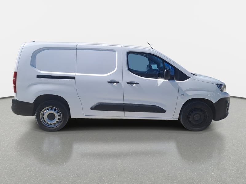 Peugeot Partner 1.5 L2 Hdi Diesel 100hp 4x2 Mt 5p 2024 - Imagen 8 de 8