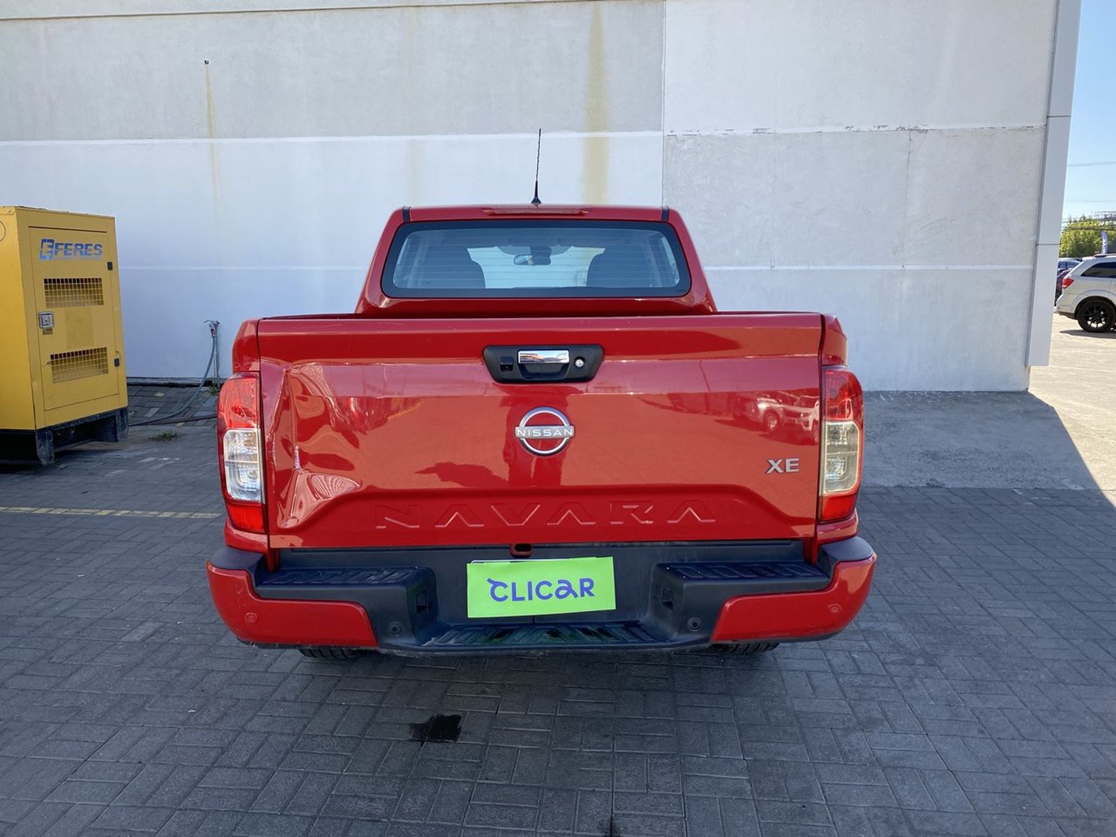 Nissan Navara 2.3d Xe Diesel 4x2 Dob.cab. Mt 4p 2024 - Imagen 6 de 8