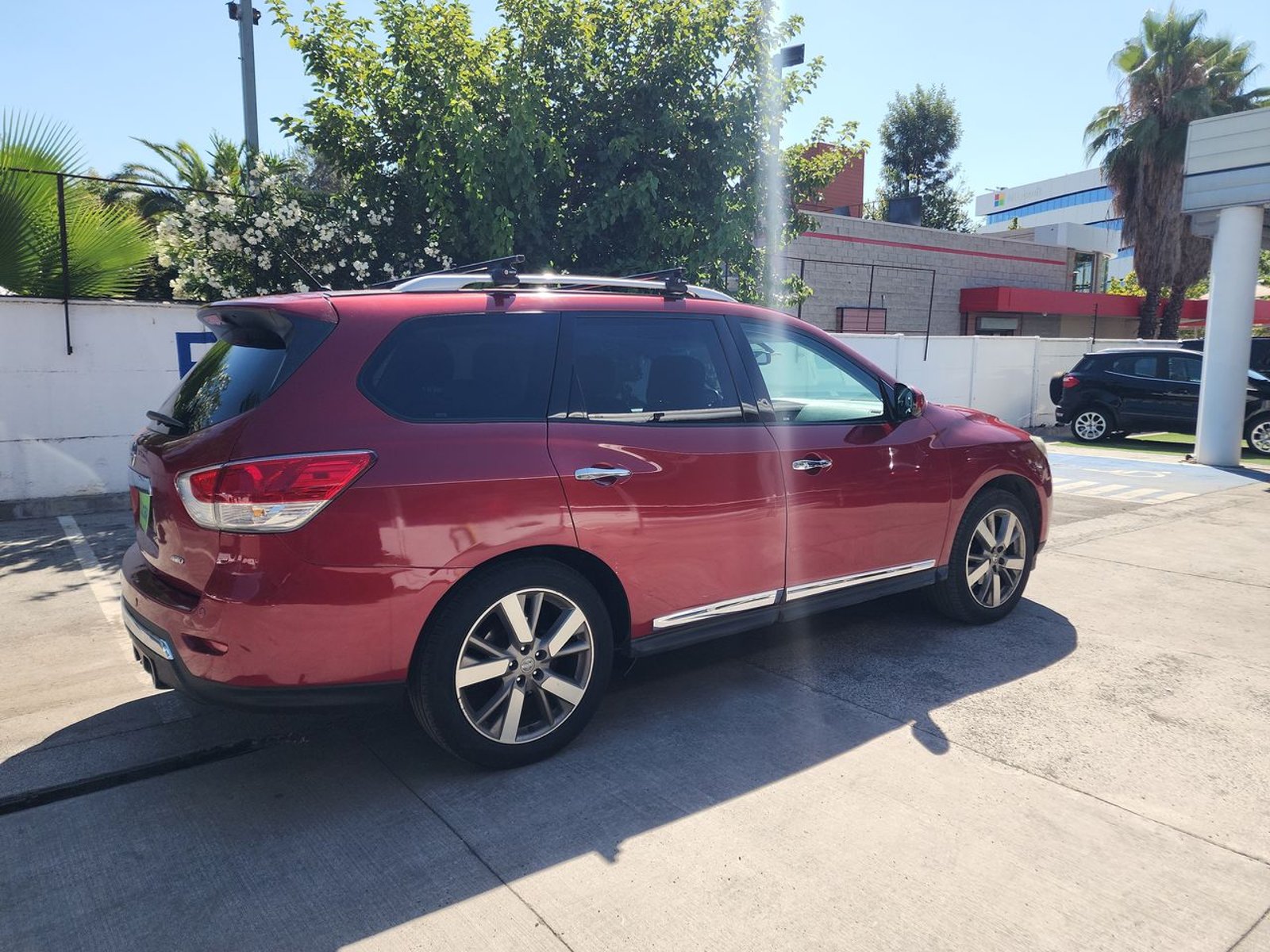 Nissan Pathfinder 3.5 Exclusive 4wd Cvt At 5p 2016 - Foto 2 de 8