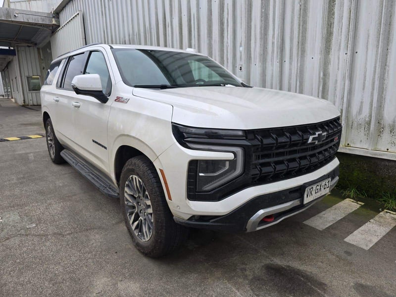 Chevrolet Suburban 5.3l Z71 Awd At 5p 2026