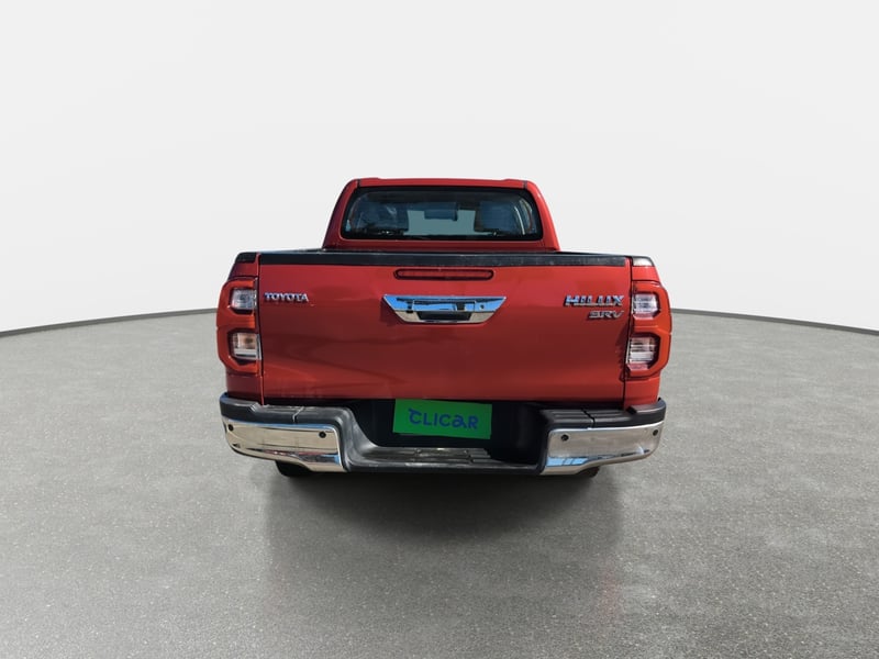 Toyota Hilux 2.8 Srv Diesel 4x4 Dob. Cab. At 4p 2024 - Imagen 6 de 8