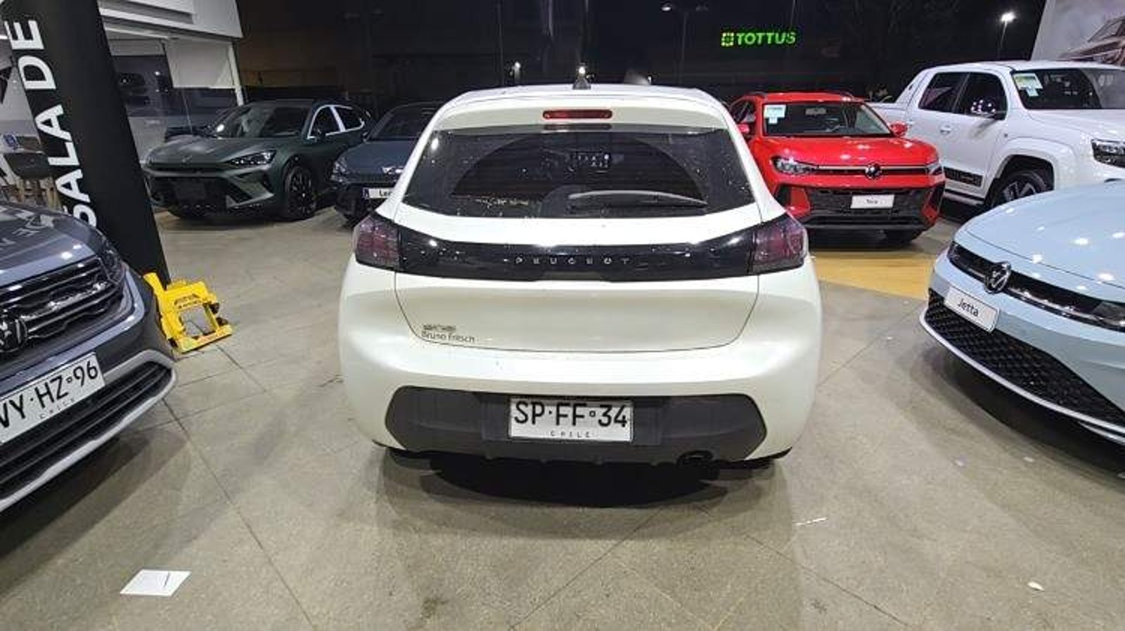 Peugeot 208 1.2 Puretech Active Pack 75 4x2 Mt 5p 2023 - Imagen 5 de 5