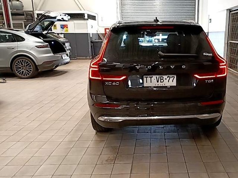 Volvo Xc60 2.0 T8 Recharge Ultimate Hybrid Awd At 5p 2025 - Imagen 5 de 5