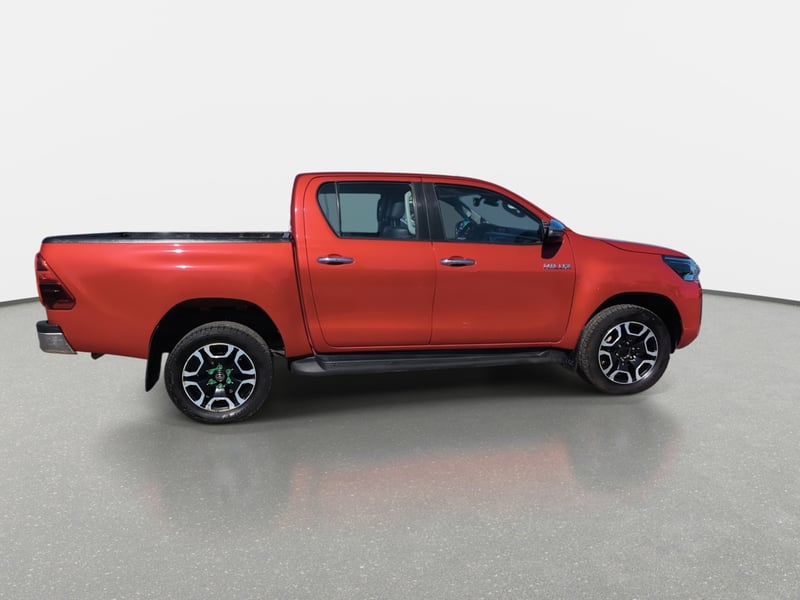Toyota Hilux 2.8 Srv Diesel 4x4 Dob. Cab. At 4p 2024 - Imagen 8 de 8