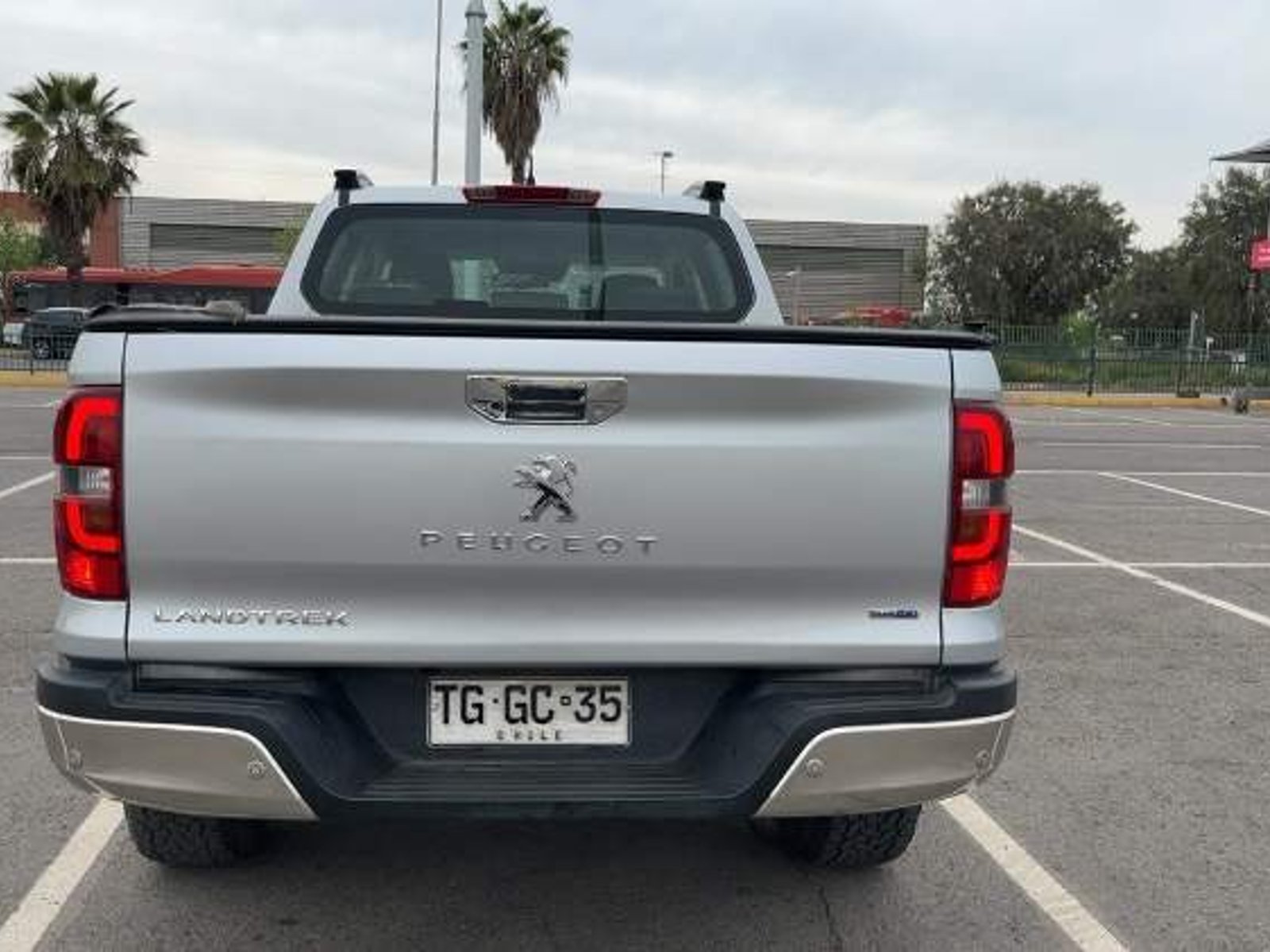 Peugeot Landtrek 2.2 Action4 Bluehdi Diesel 4x4 180hp At 4p 2024 - Foto 5 de 5