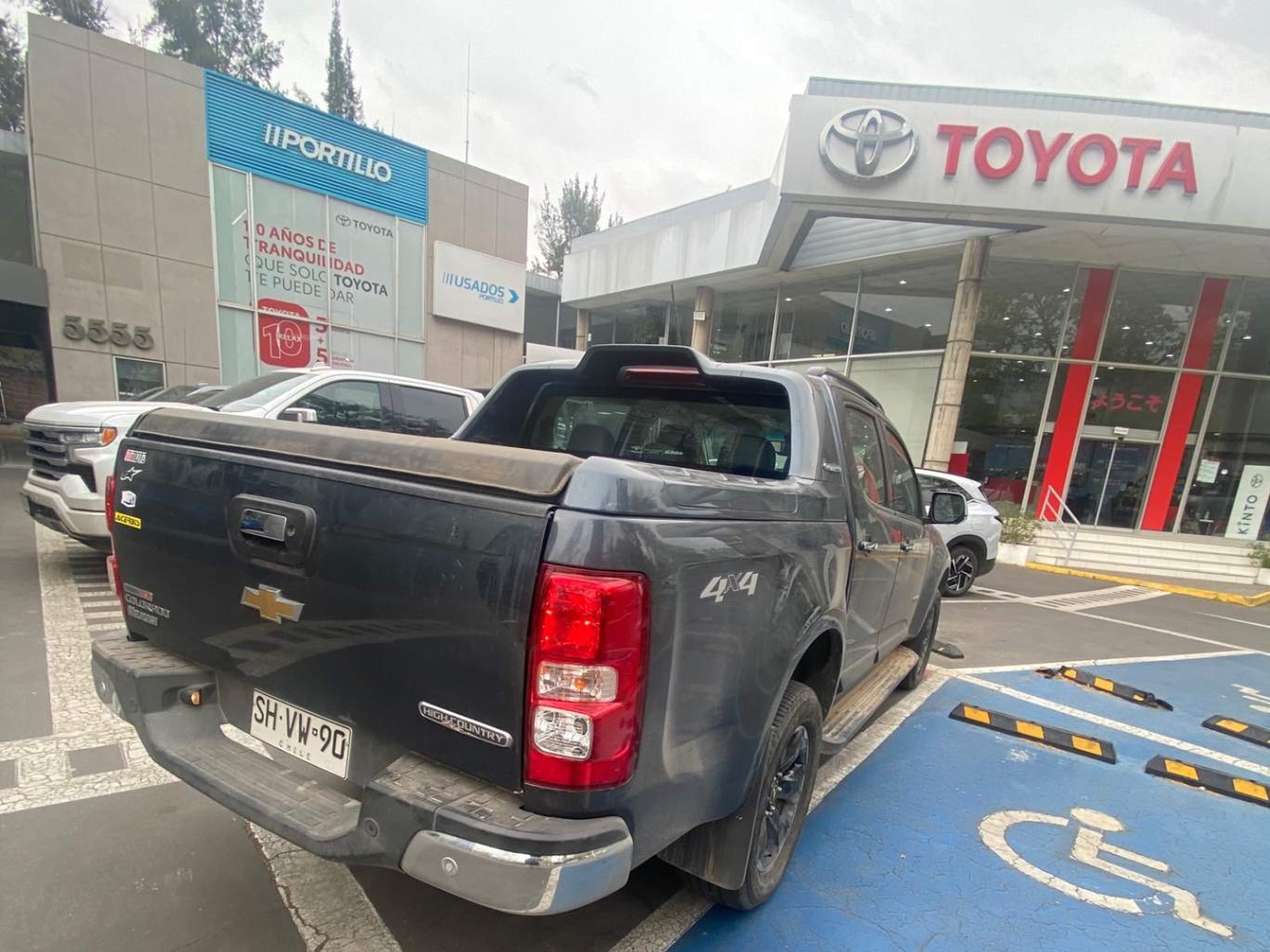 Chevrolet Colorado 2.8 Ctdi 4x4 Hc At 4p 2023 - Foto 4 de 5