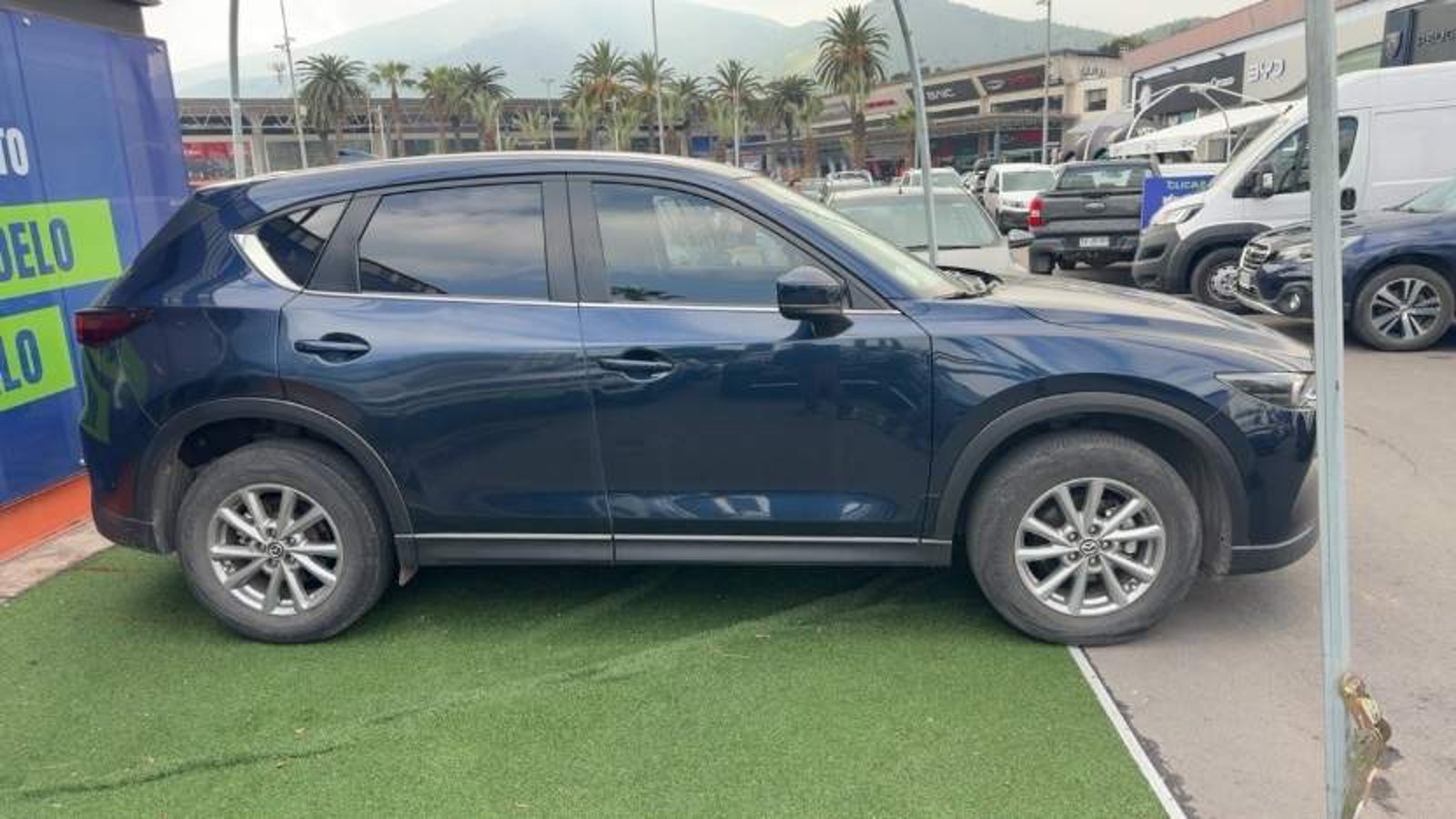 Mazda Cx-5 2.0 Core 2wd At 5p 2023 - Imagen 3 de 5