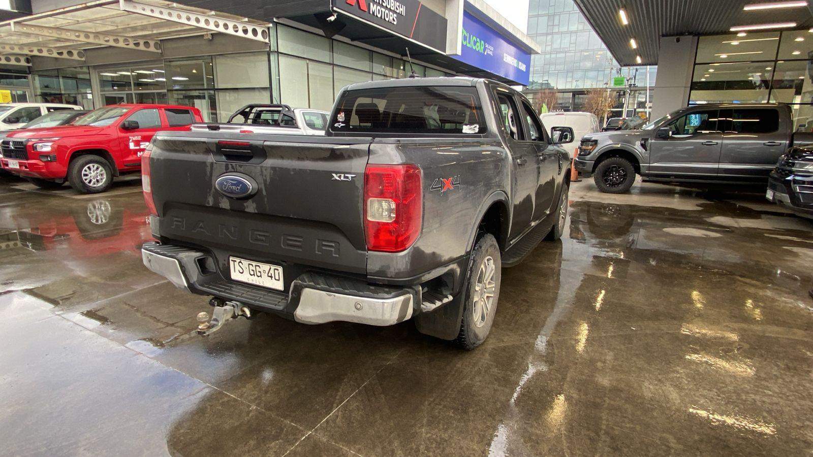 Ford Ranger 2.0 Xlt Diesel 4x4 Dob. Cab. Mt 4p 2025 - Foto 4 de 8