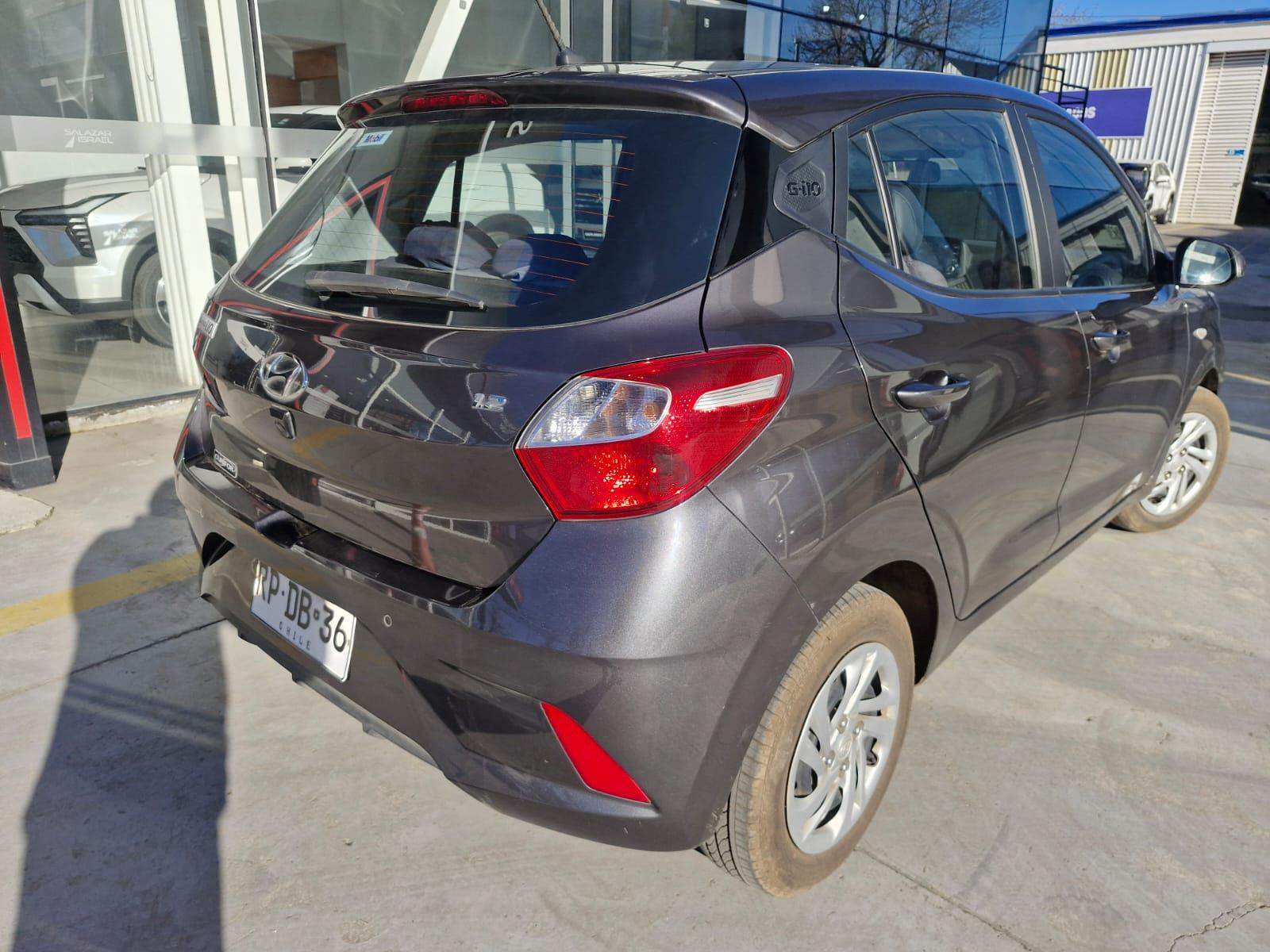 Hyundai Grand I10 1.2 Plus 4x2 Hb Mt 5p 2022 - Imagen 3 de 4