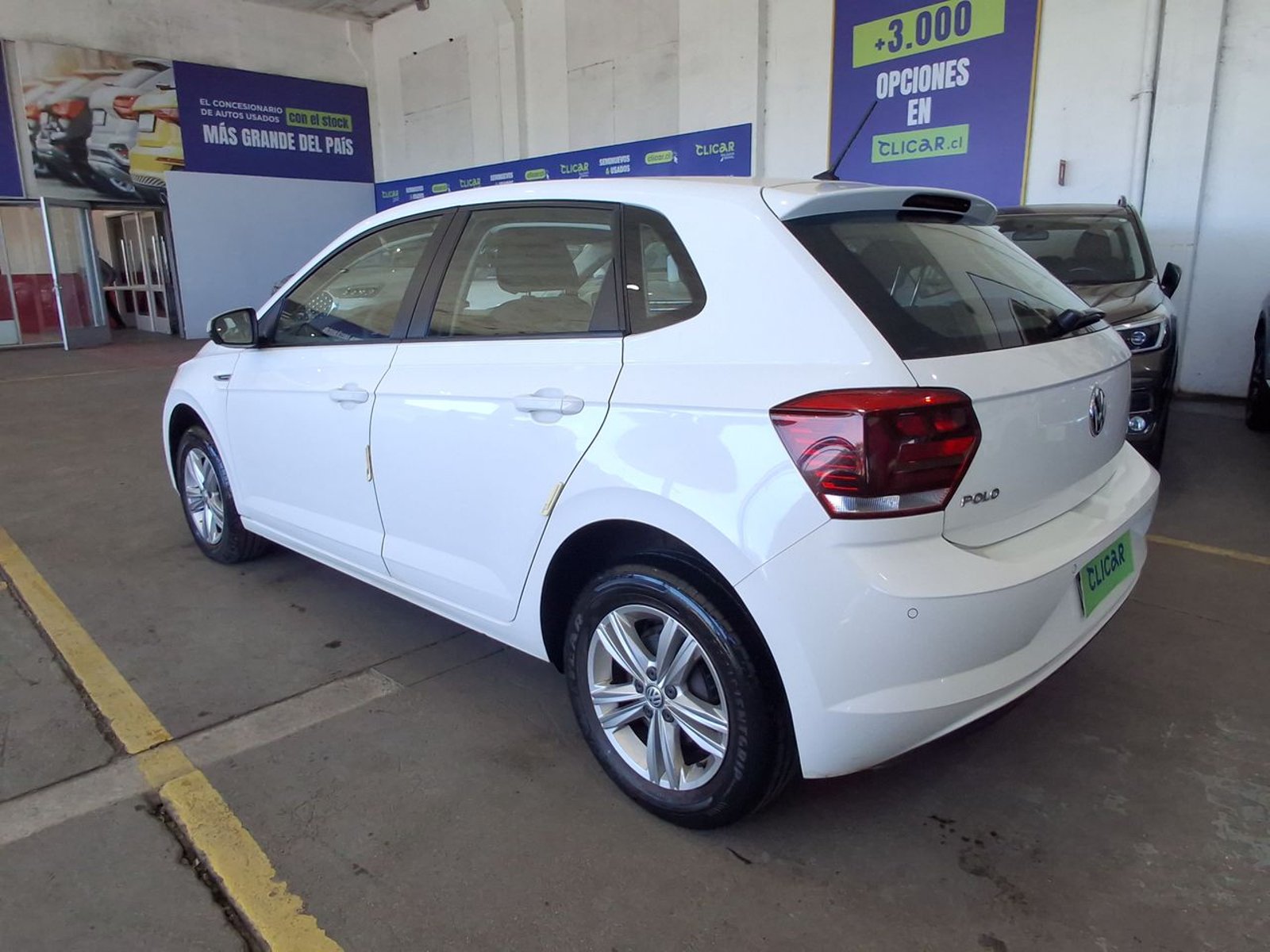 Volkswagen Polo 1.6 Comfortline 4x2 At6 5p 2020 - Foto 5 de 8