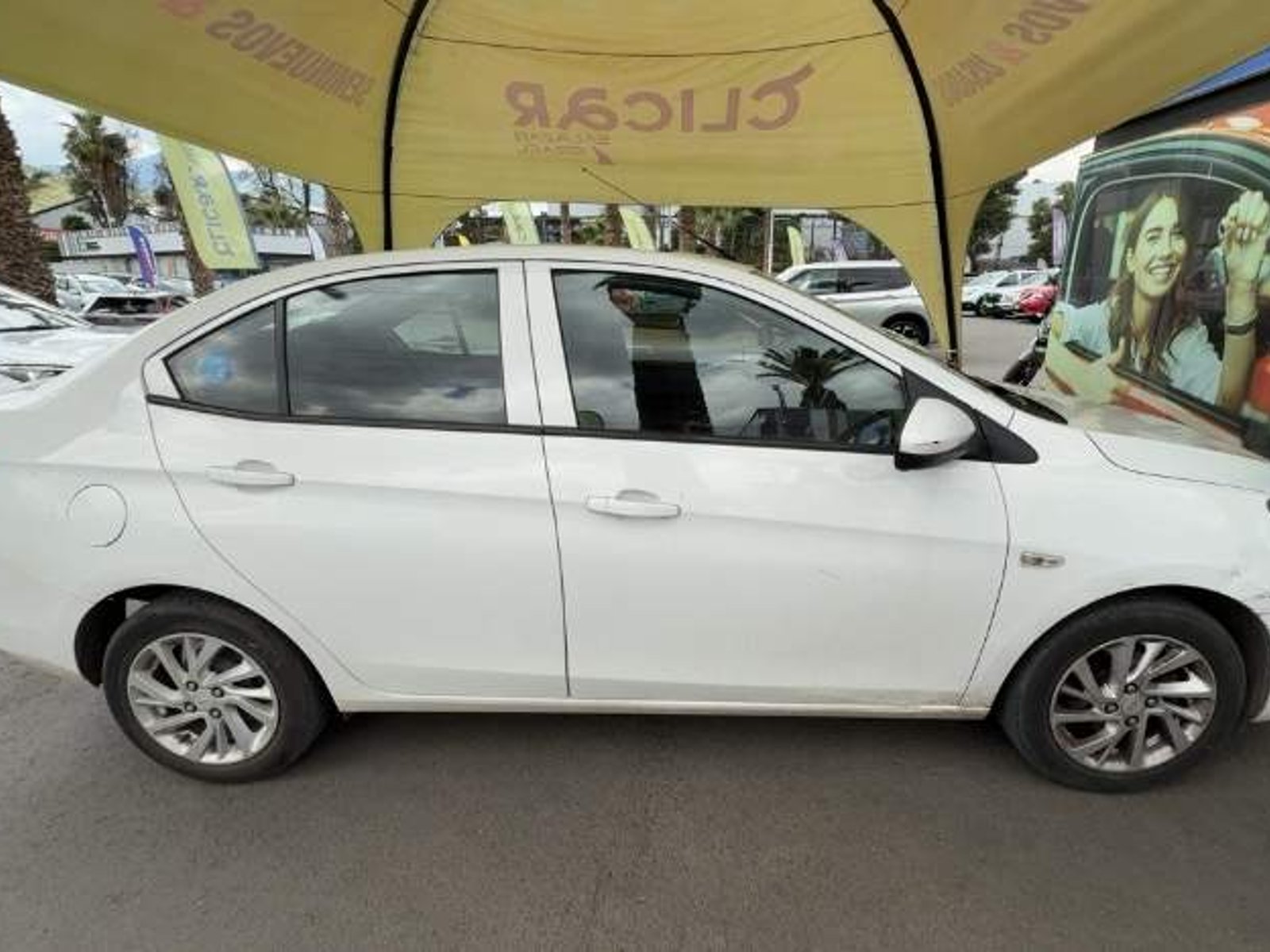 Chevrolet Sail 1.5 Lt Smart 4x2 Mt 4p 2021 - Foto 3 de 5