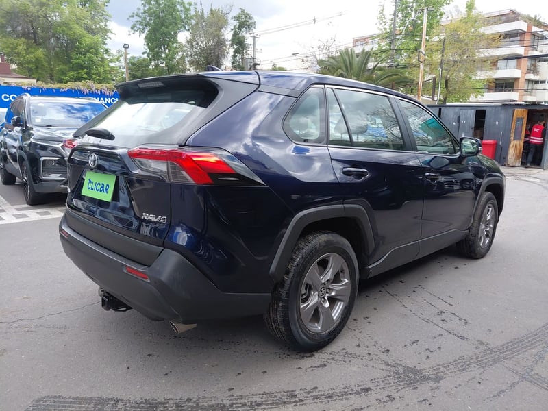 Toyota Rav 4 2.0 Le 4x2 Mt 5p 2024 - Imagen 7 de 8