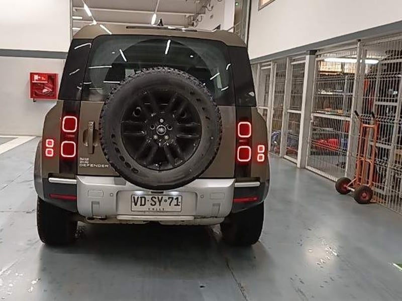 Land Rover Defender 3.0id 110 4x4 At 5p 2025 - Imagen 5 de 5
