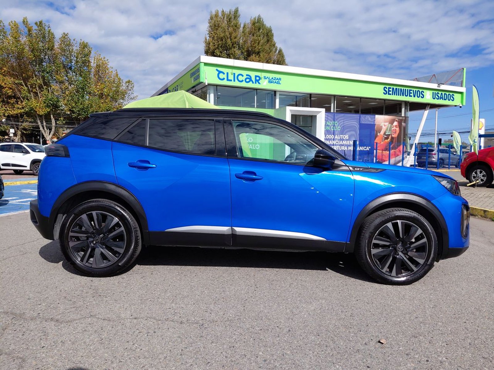 Peugeot 2008 1.5 Gt Line Bluehdi 130 Diesel 4x2 Eat8 5p 2024 - Imagen 8 de 8