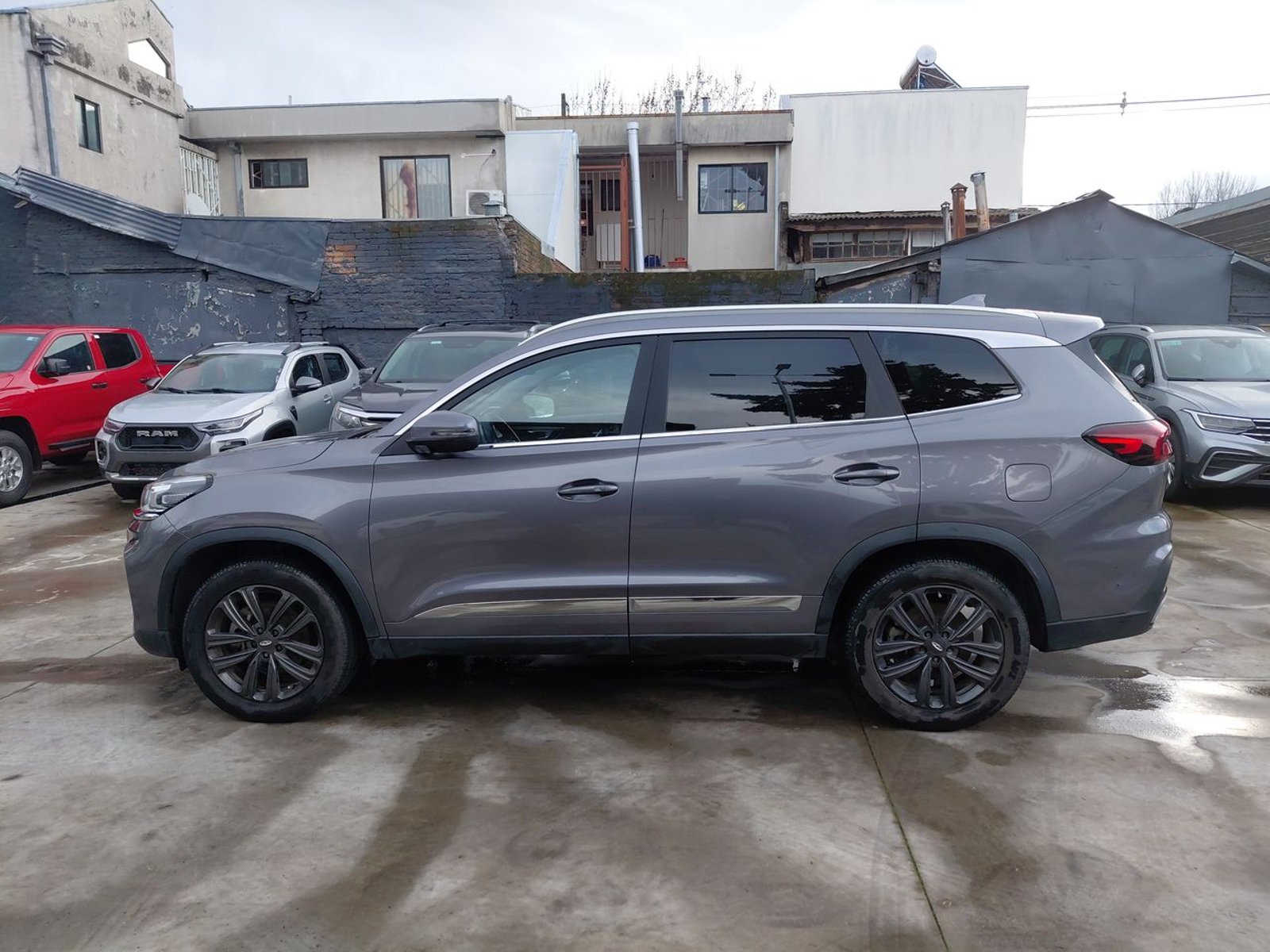 Chery Tiggo 8 1.5t Gls 4x2 Mt6 5p 2024 - Foto 4 de 8