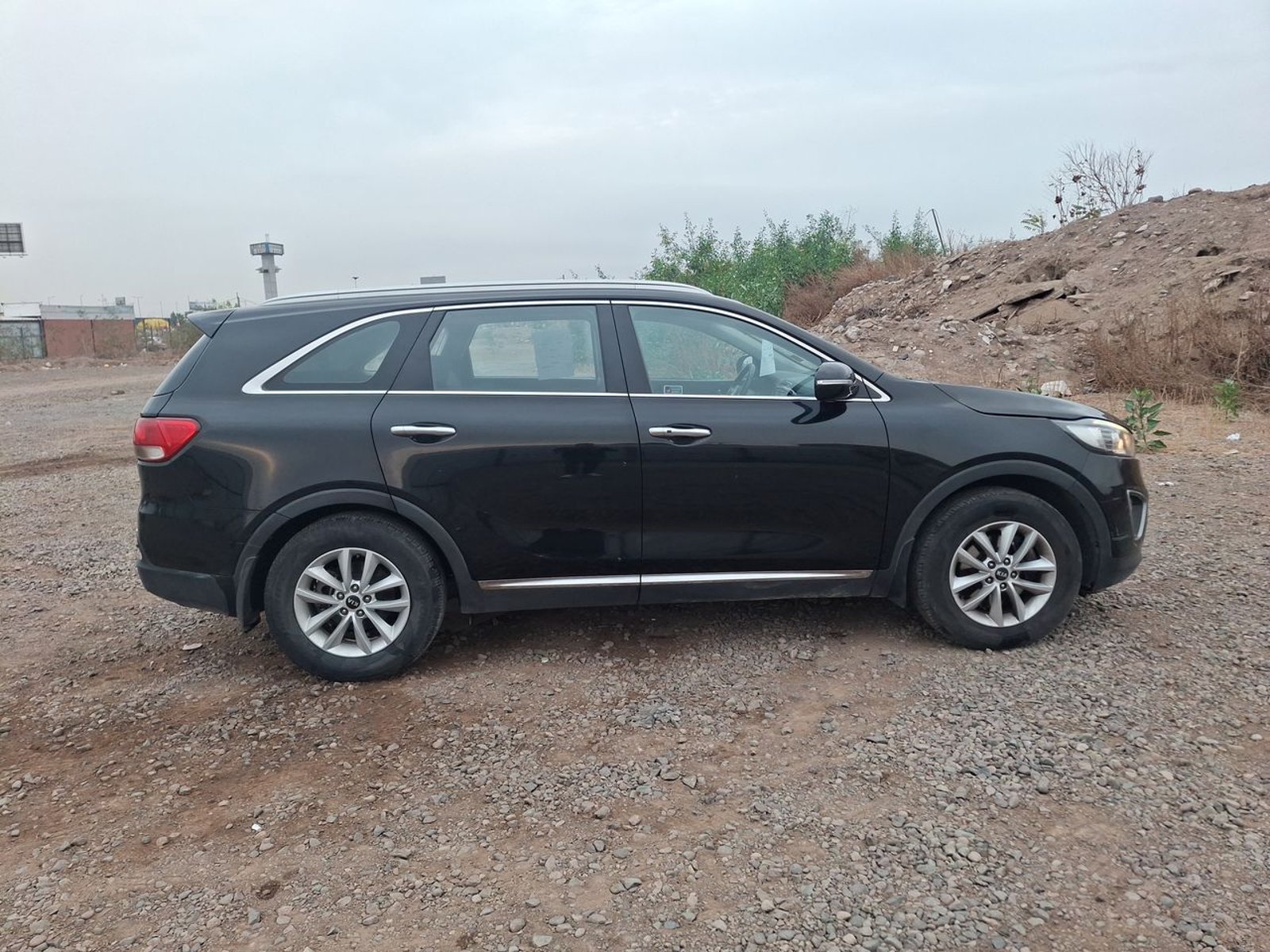 Kia Sorento 2.4 Ex 4x2 At 5p 2017 - Imagen 8 de 8