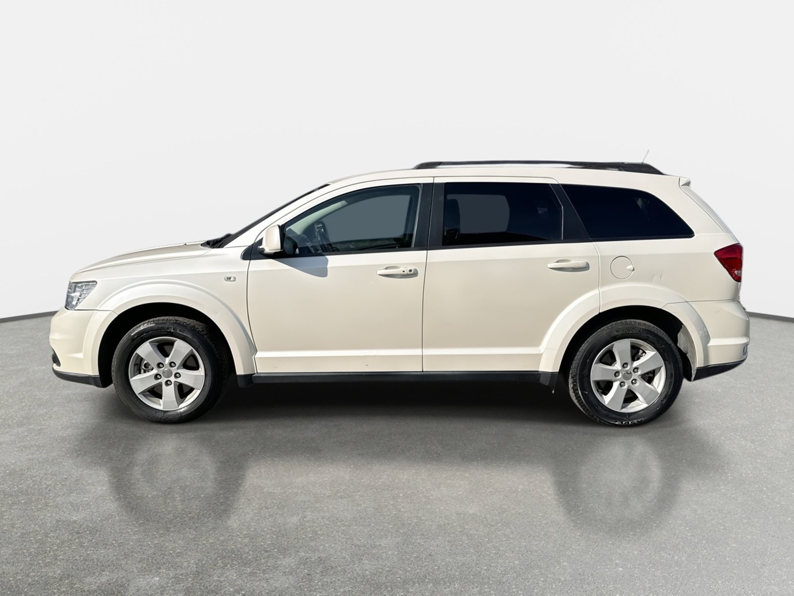 Dodge Journey 2.4 Rt 4x2 At 5p 2018 - Foto 4 de 8
