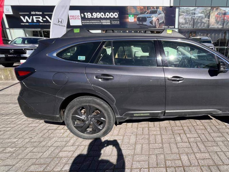 Subaru Outback 2.5i Field Edition Awd Cvt At 5p 2022 - Imagen 3 de 5