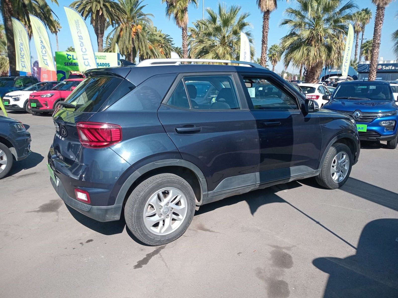 Hyundai Venue 1.6 Qx Value 4x2 Mt 5p 2021 - Imagen 7 de 8