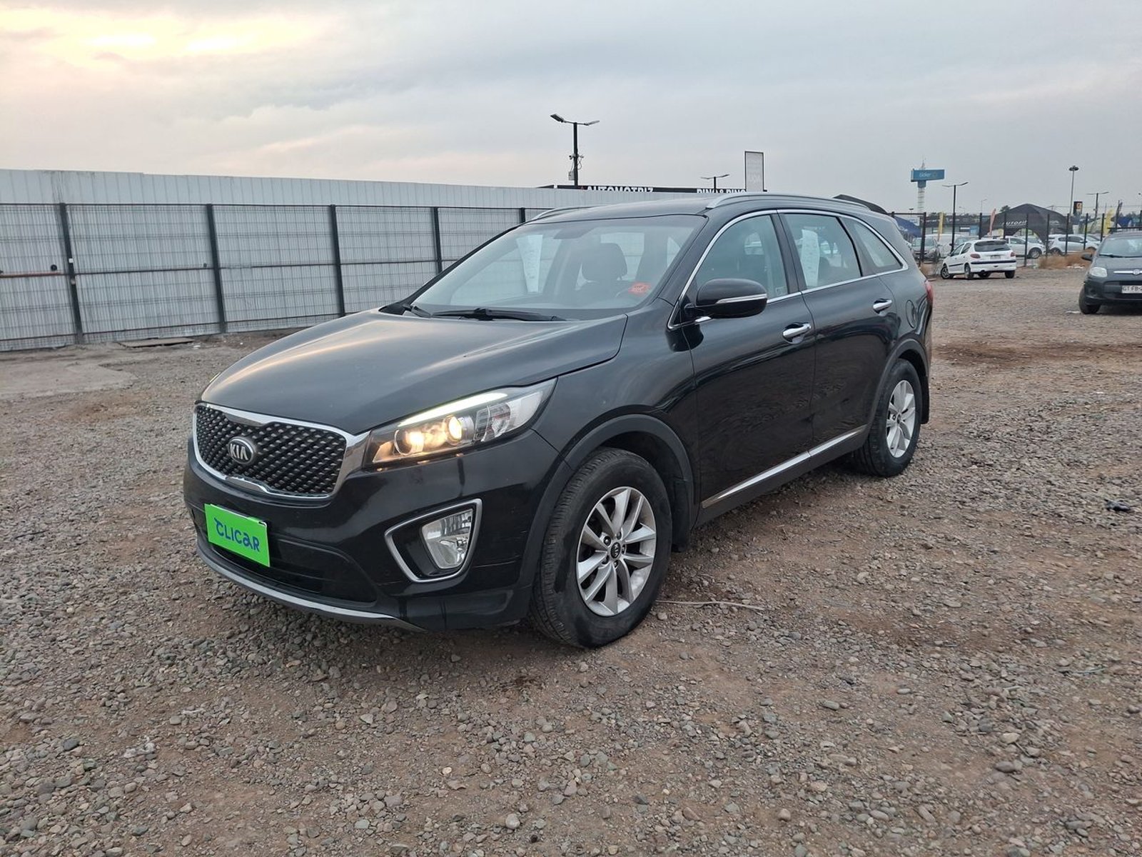 Kia Sorento 2.4 Ex 4x2 At 5p 2017 - Foto 3 de 8