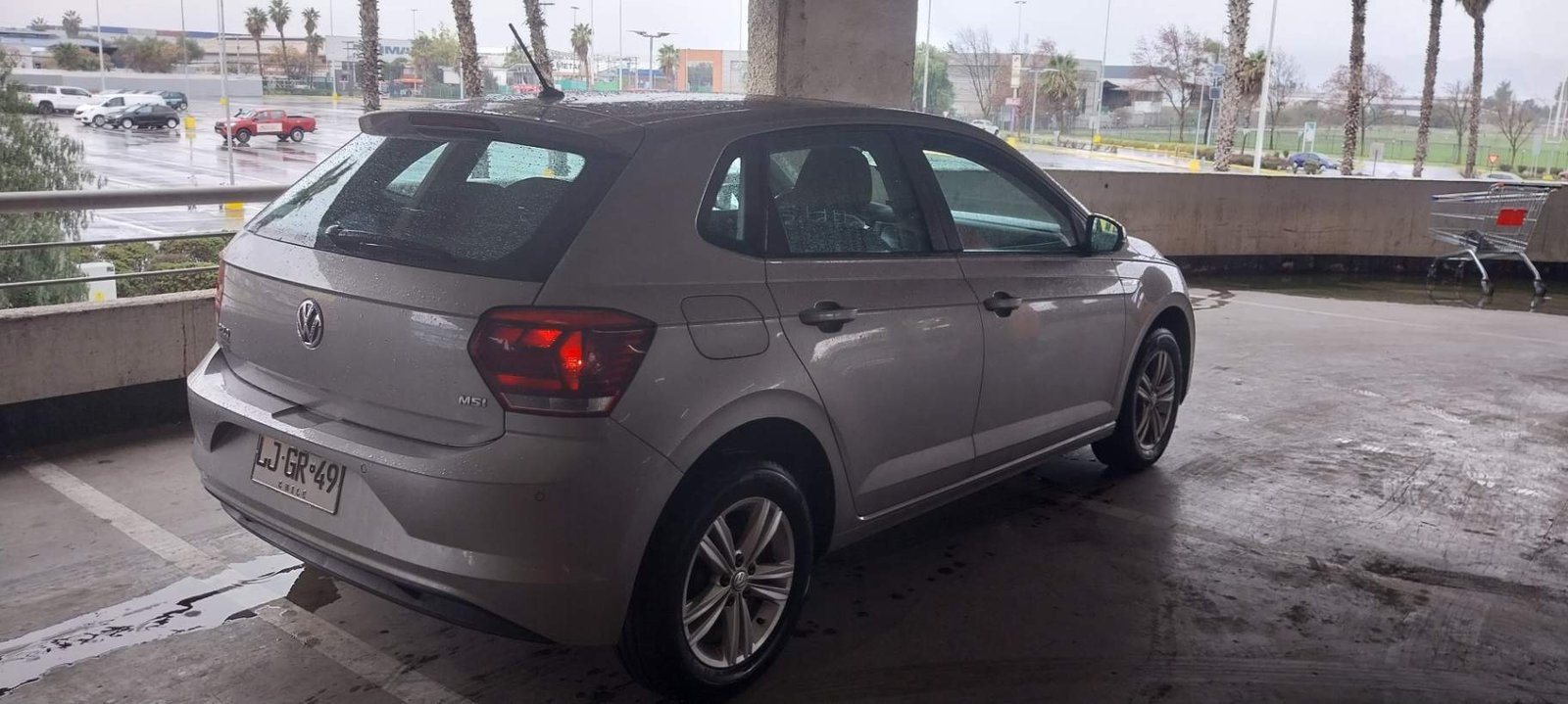 Volkswagen Polo 1.6 Comfortline 4x2 Mt5 5p 2019 - Imagen 3 de 4
