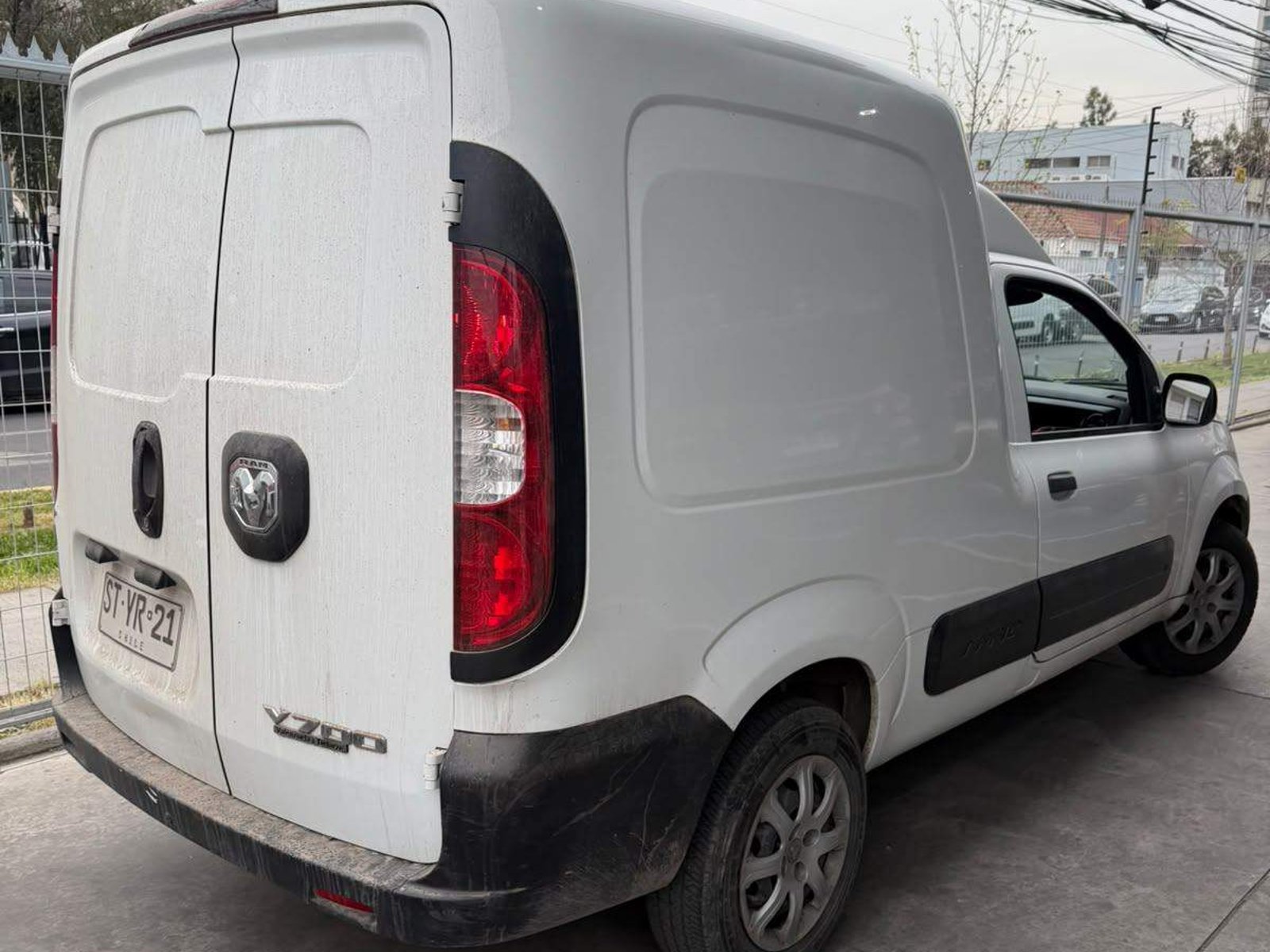RAM Van 700 1.4l Rapid St 4x2 Mt 3p 2023 - Foto 4 de 5