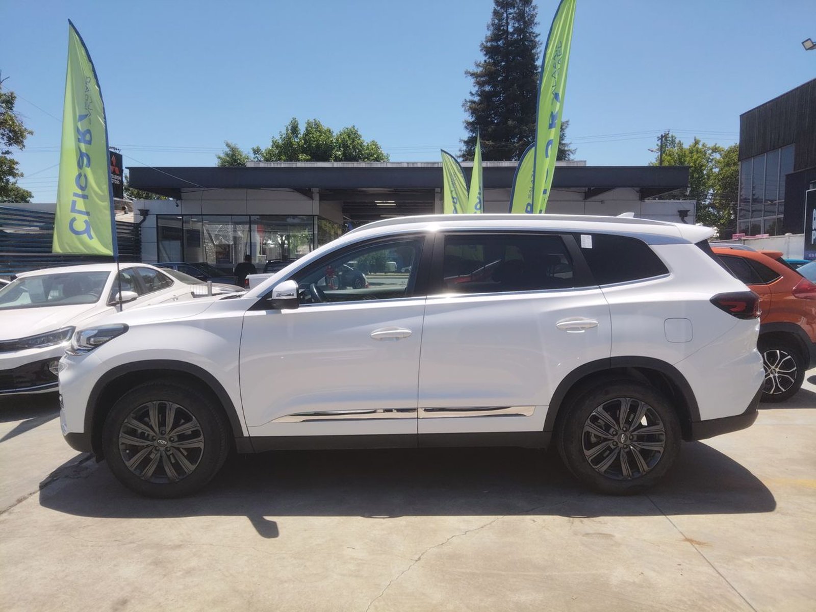 Chery Tiggo 8 1.5t Gls 4x2 Euro6 Mt 5p 2023 - Foto 4 de 8