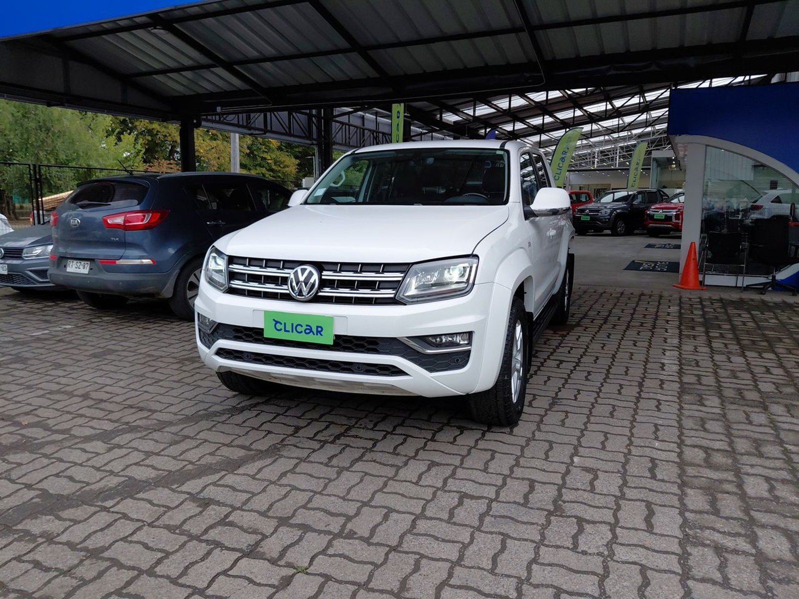 Volkswagen Amarok 2.0 Highline Diesel 4motion 4x4 Dob. Cab. At 4p 2023 - Foto 5 de 8