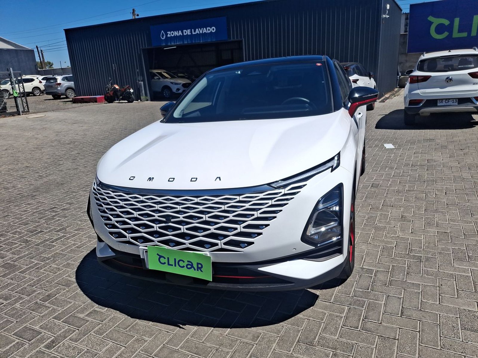 Omoda C5 1.5t Luxury 4x2 Cvt At 5p 2025 - Foto 3 de 8