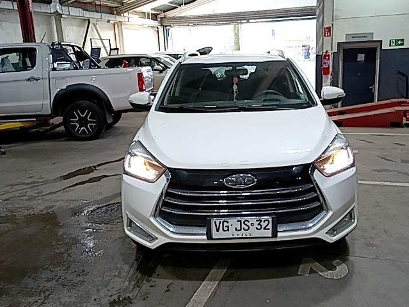 JAC Js2 1.5 Luxury 4x2 Cvt At 5p 2025 - Foto 2 de 5