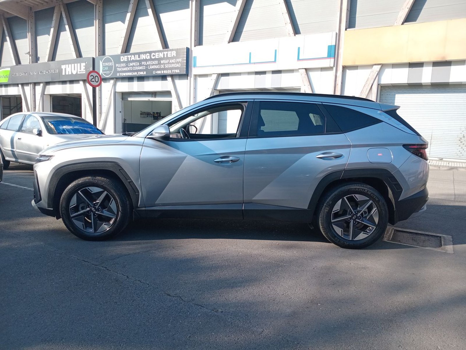 Hyundai Tucson 2.0 Nx4 Plus Fl Diesel 2wd At 5p 2025 - Foto 4 de 8
