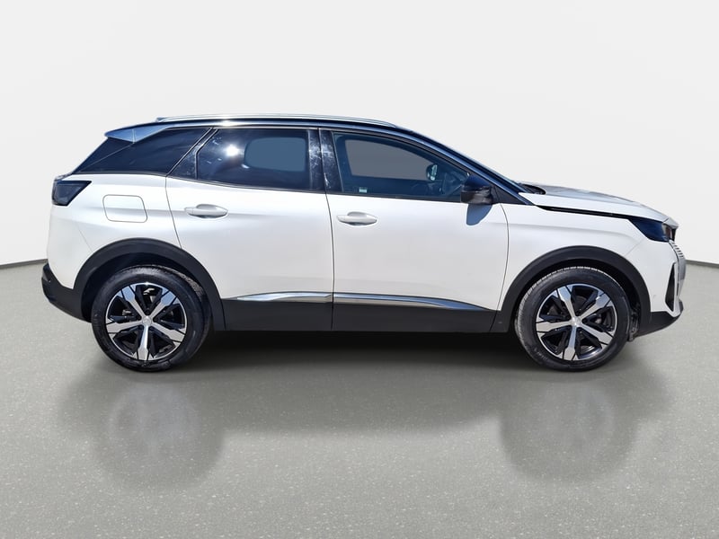 Peugeot 3008 1.6 Allure Pack Thp 165 4x2 Eat6 5p 2024 - Imagen 8 de 8