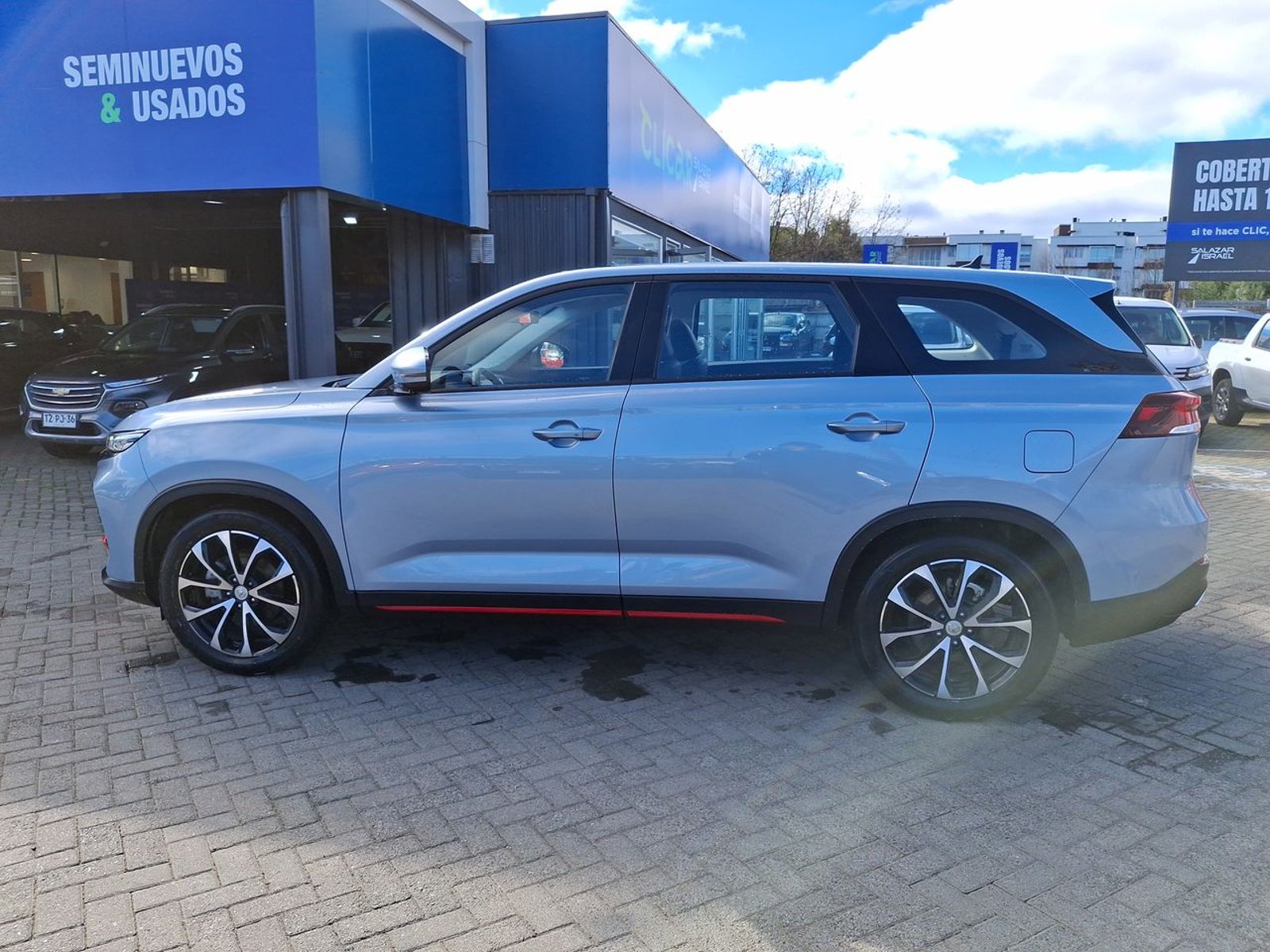 Changan X7 Plus 1.5t Elite 4x2 At 5p 2025 - Imagen 4 de 8