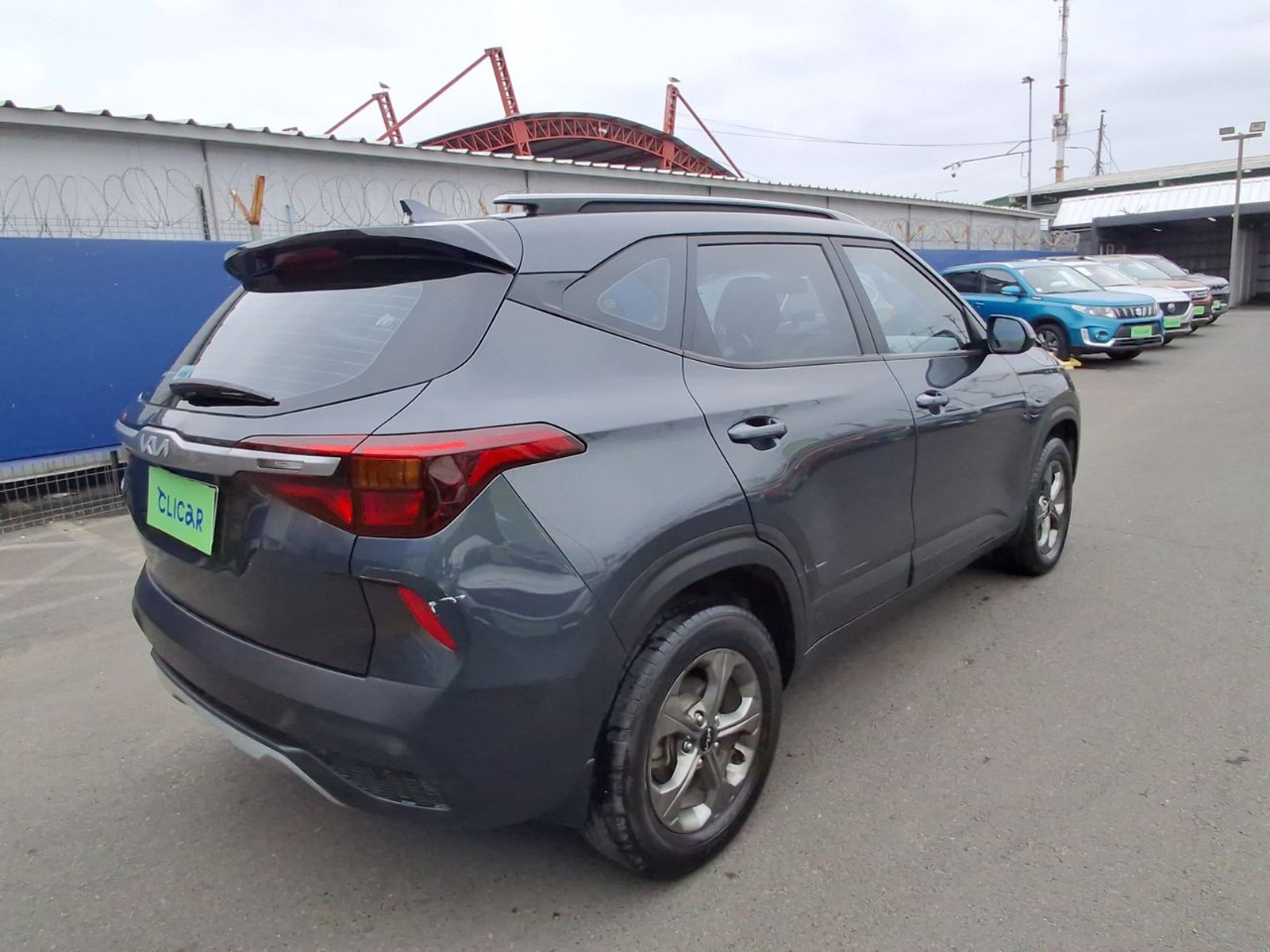 Kia Seltos 1.6 Ex 4x2 2ab 6mt 5p 2024 - Imagen 7 de 8