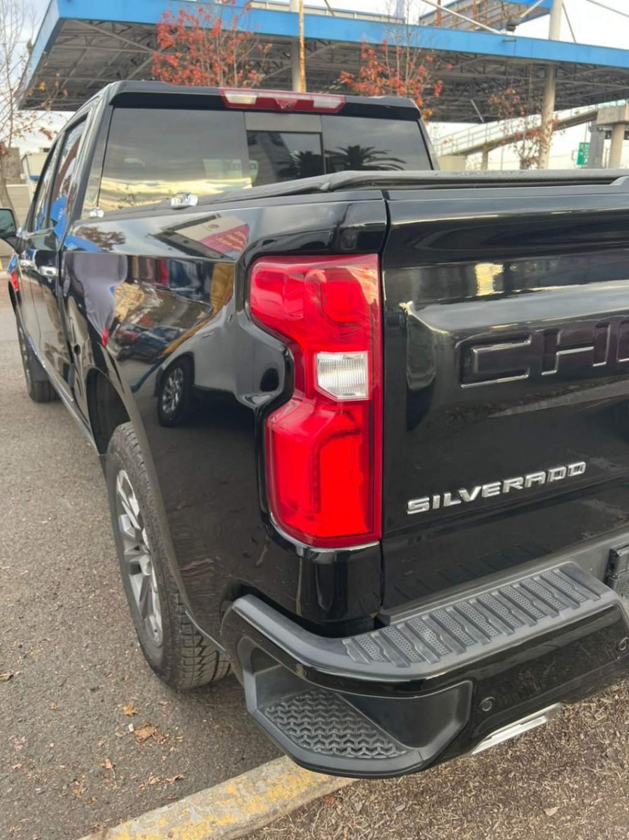 Chevrolet Silverado 3.0 High Country 4x4 At 4p 2025 - Imagen 7 de 8