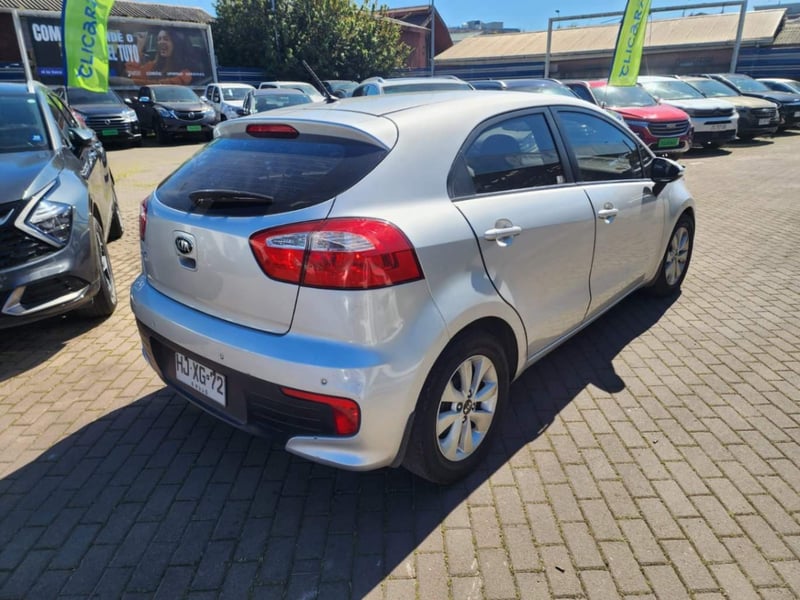 Kia Rio 5 1.4 Ex 4x2 Ac Dab Abs 4at 5p 2016 - Imagen 4 de 5