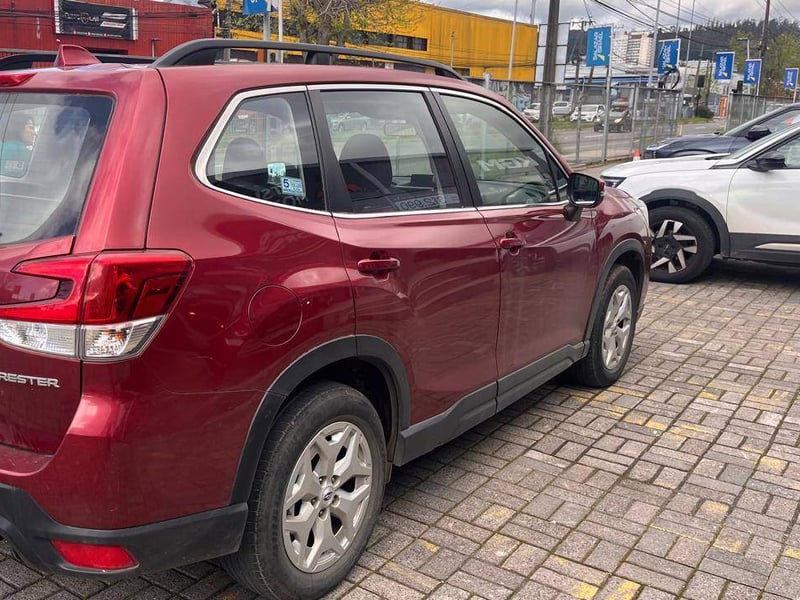 Subaru Forester 2.0i X Awd At 5p 2021 - Imagen 4 de 5