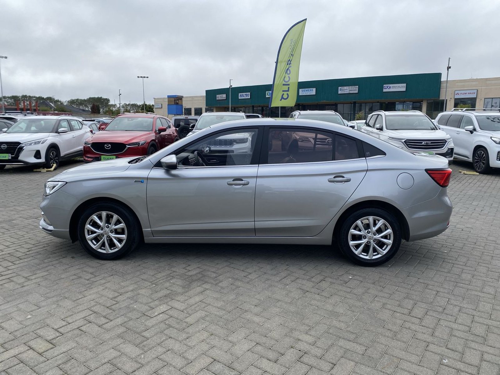 Mg Mg 5 1.5 Com 4x2 Mt 4p 2025 - Foto 4 de 8