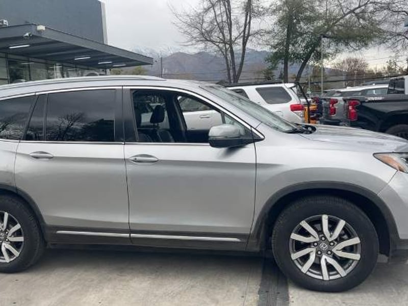 Honda Pilot 3.5 Touring 4x4 At 5p 2019 - Imagen 3 de 5