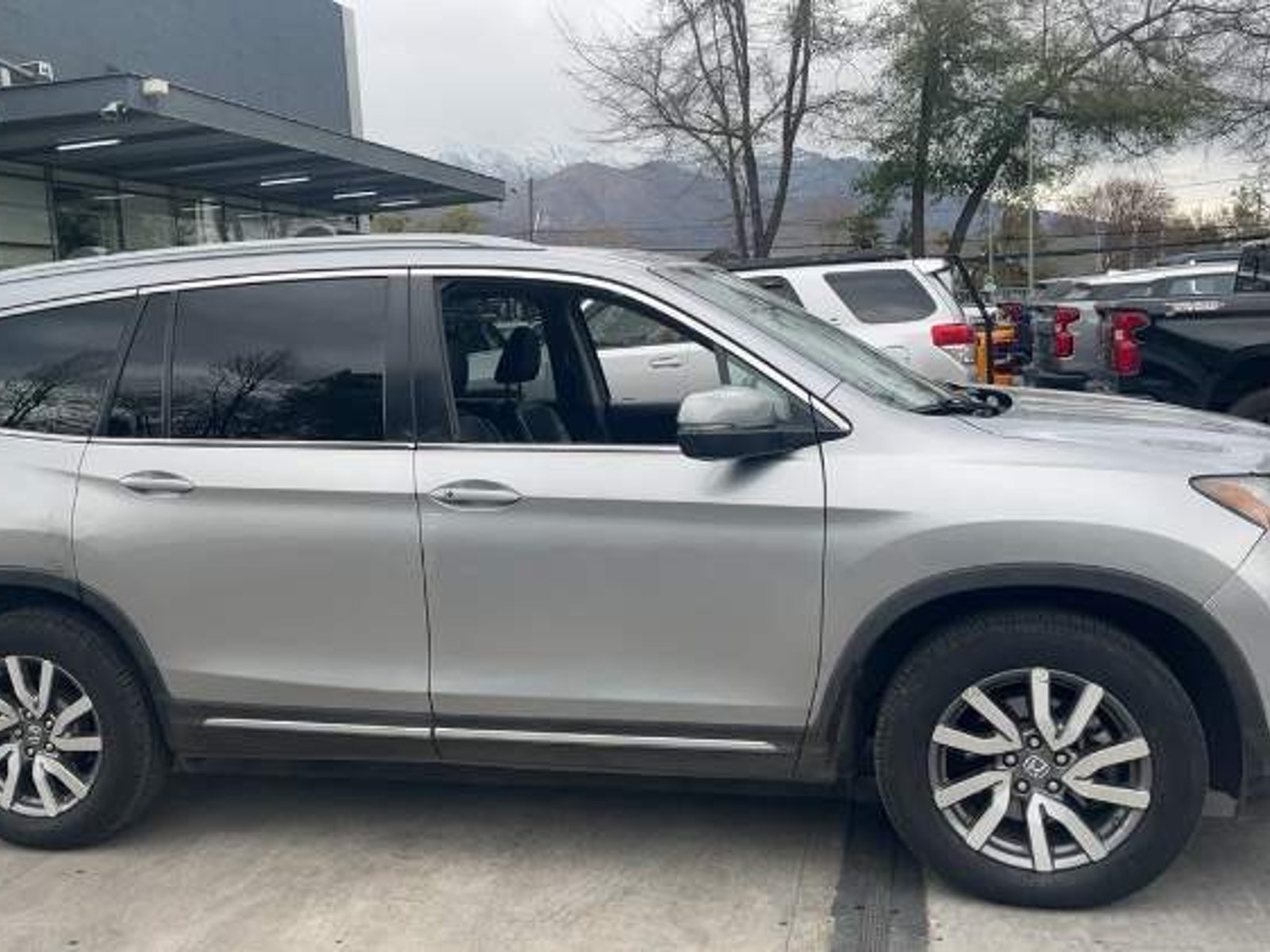 Honda Pilot 3.5 Touring 4x4 At 5p 2019 - Foto 3 de 5