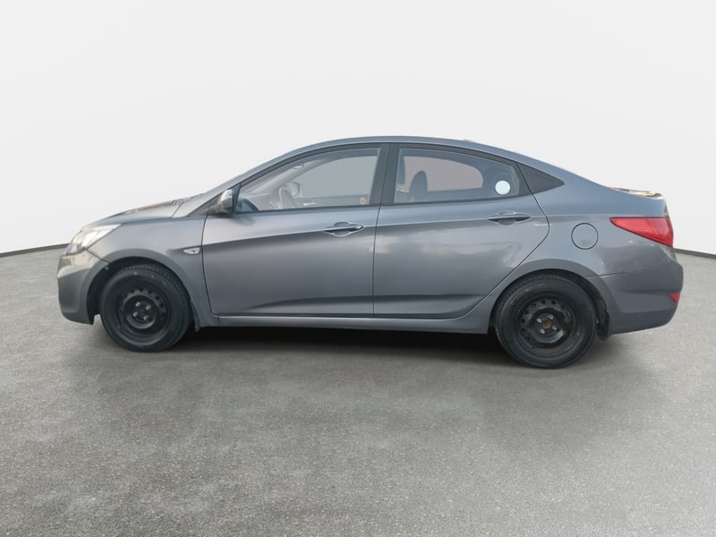 Hyundai Accent 1.4 Gl Rb 4x2 Sdn 2ab Ac Abs At 4p 2016 - Imagen 4 de 8