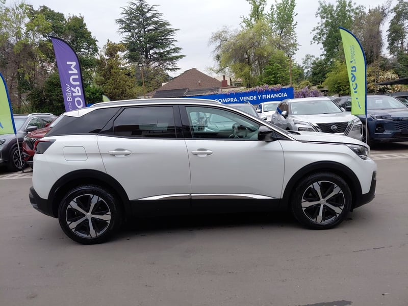 Peugeot 3008 1.6 Allure Blue-hdi Diesel 4x2 120hp Eat6 5p 2018 - Imagen 8 de 8