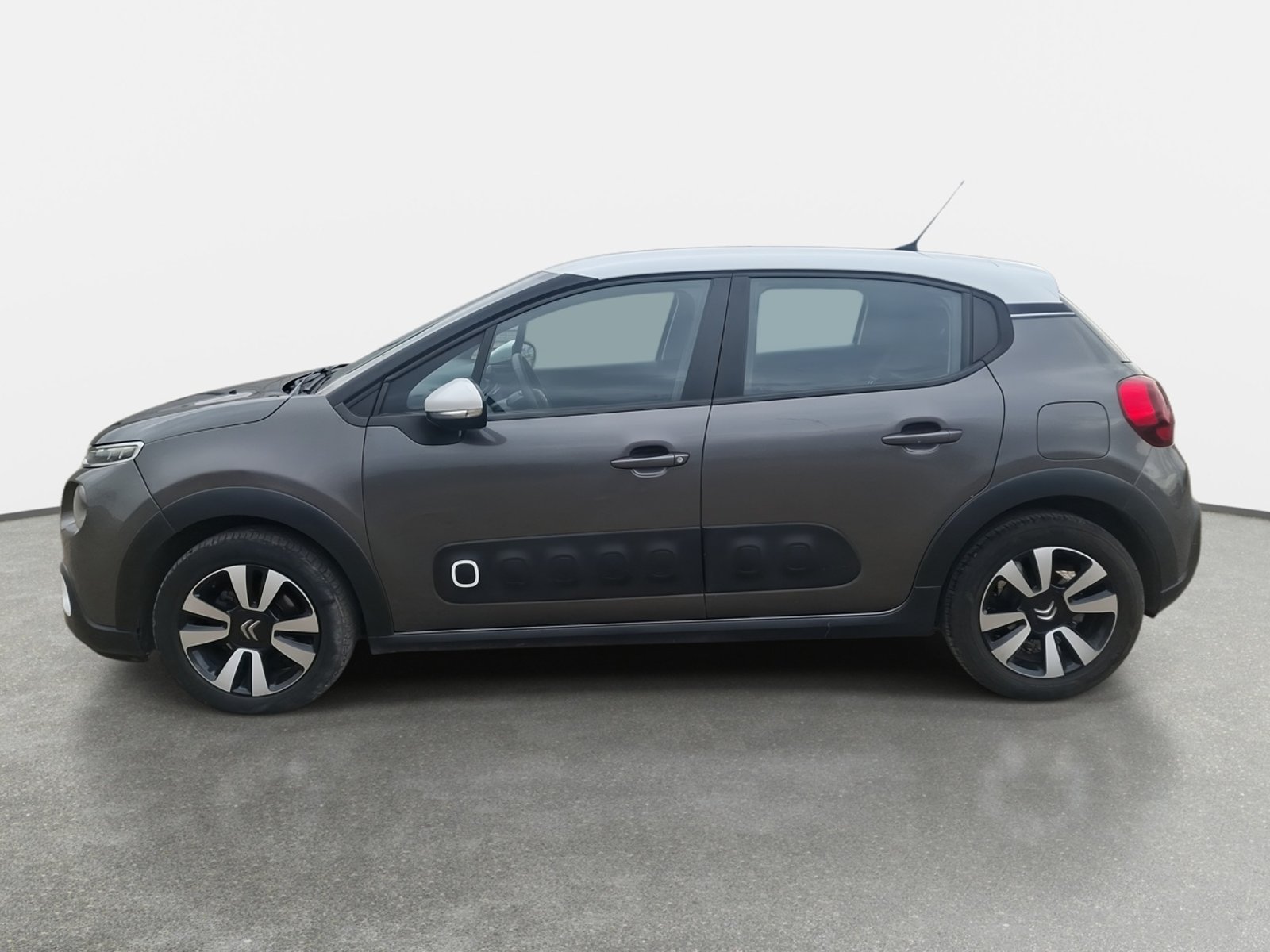 Citroën C3 1.2 Puretech Feel 4x2 110 Ss Eat6 Hb At 5p 2021 - Foto 4 de 8